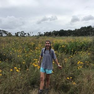 Meet your Posher, Caroline